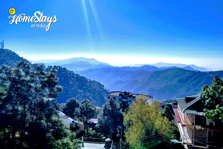 View-1-Hill Dew Cottage-Barog