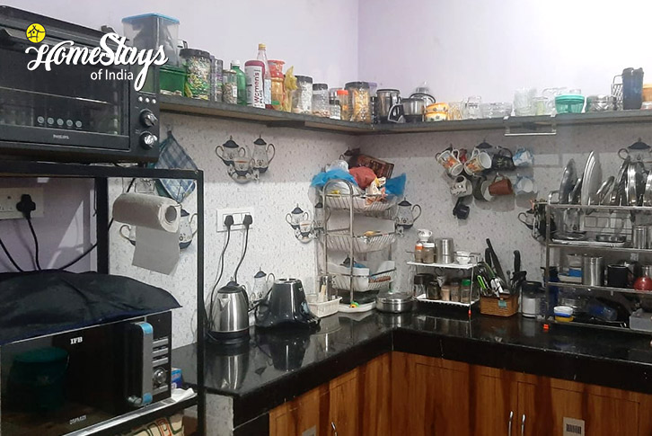 Kitchen-Tanquil Times Homestay-Bir