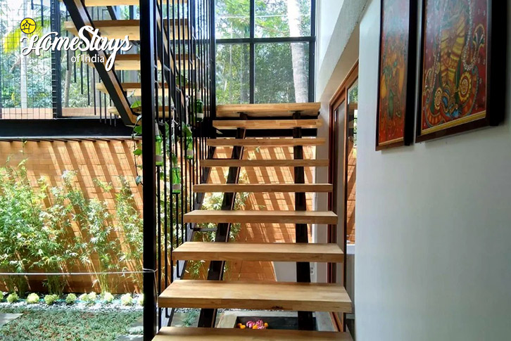 Stairs-Timeless Memories Homestay-Thiruvananthapuram 