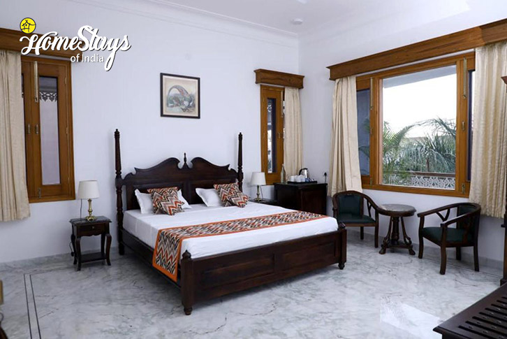 Bedroom-1.1-Mewar Splendour Homestay-Udaipur