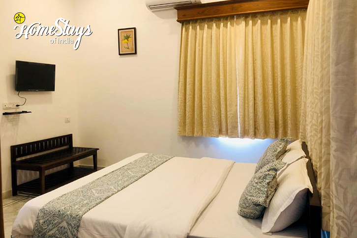 Bedroom-2.1-Mewar Splendour Homestay-Udaipur