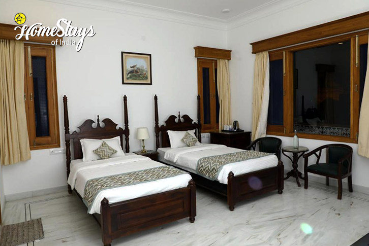 Bedroom-3-Mewar Splendour Homestay-Udaipur