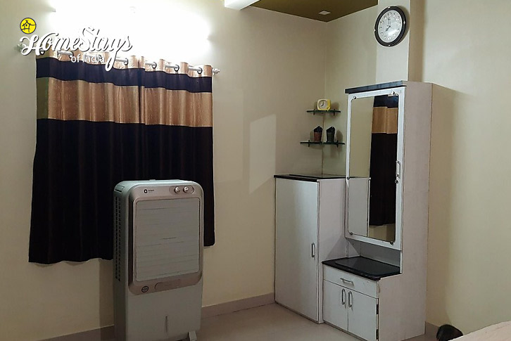 Room-View-Divine Land Homestay-Ujjain
