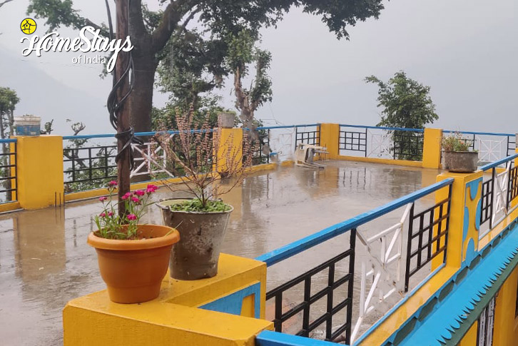 Terrace-1-Wonder Valley Homestay, Rudrapur-Guptkashi