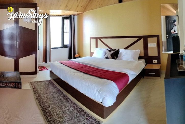 Bedroom-2-Jagoti Homestay-Mashobra