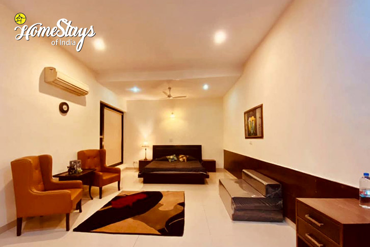 Bedroom-2-Green Terrains Farmstay-Amritsar