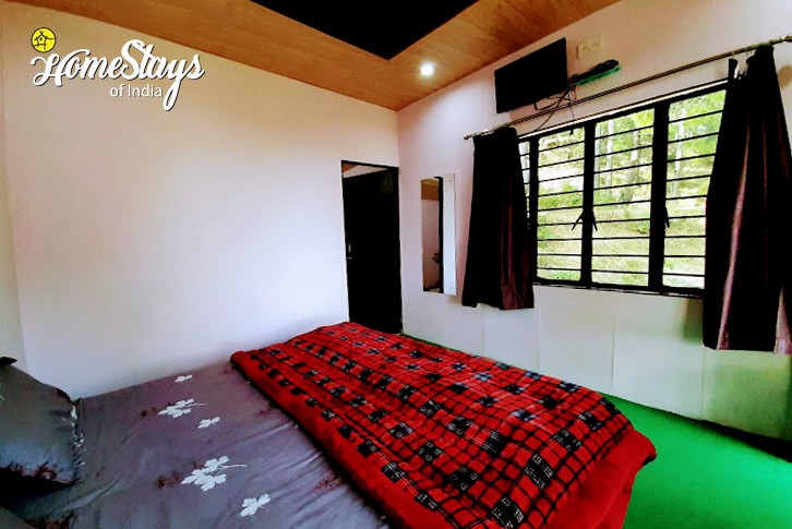 Bedroom-2-The Cozy Cabin Homestay, Devikhal-Lansdowne