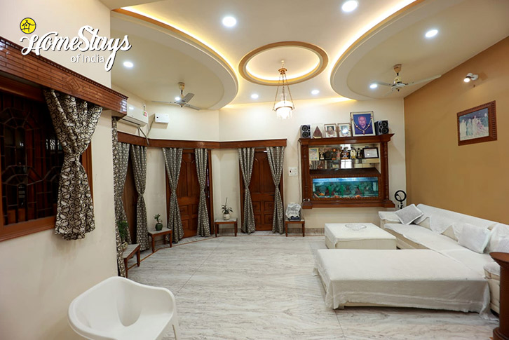 Living-Room-1-Banarasi Homestay-Varanasi