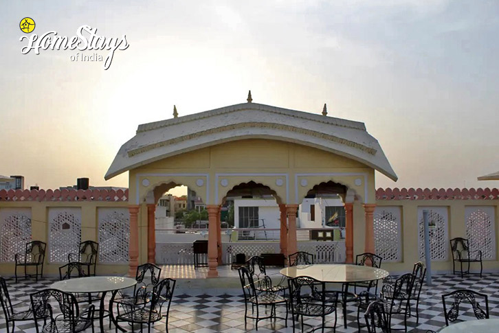 Terrace-sitting-1-Unravel Heritage Homestay, Jaipur