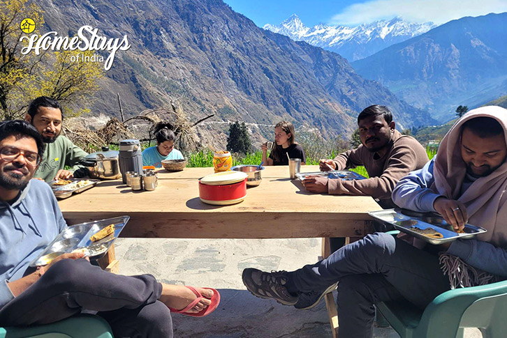 Window-View-Mystic-Himalayan-Homestay,-Urgam-Valley-Chamoli
