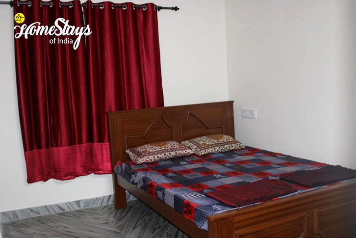 Bedroom-2-Oceana Beach Side Homestay-Mangalore