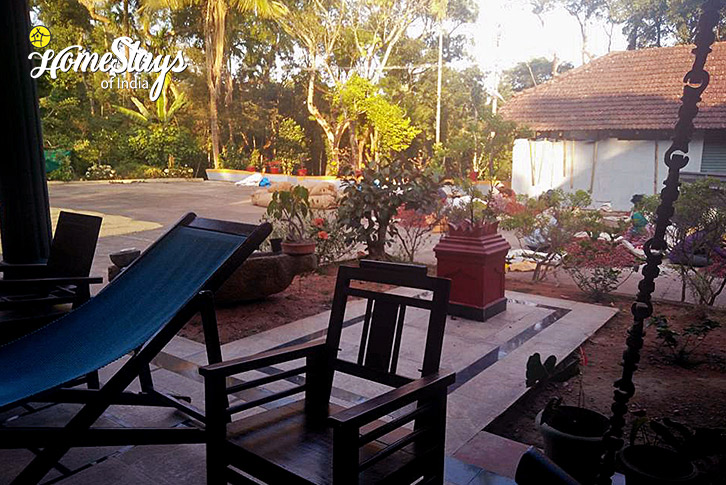 Sitting-1-Brews & Hues Heritage Homestay-Chikmagalur