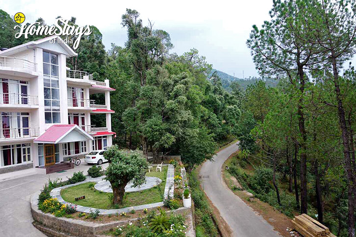 Sleepy Pines Homestay, Tota Rani-Mcleodganj-2