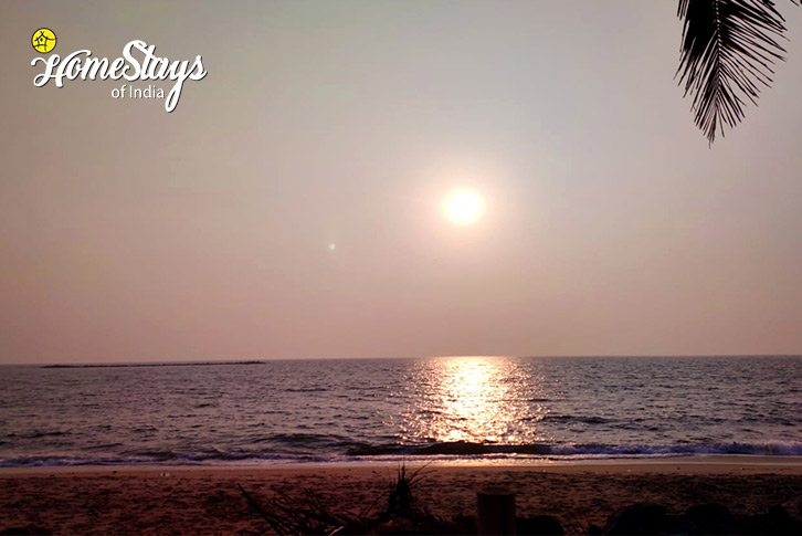 Sunset-Oceana Beach Side Homestay-Mangalore