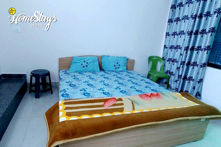 Bedroom-3-Spiritual Sojourn Homestay- Ayodhaya