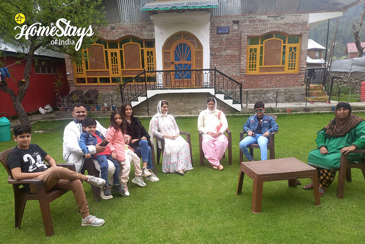 Guests-Tranquil Heaven Homestay-Tangmarg -Gulmarg