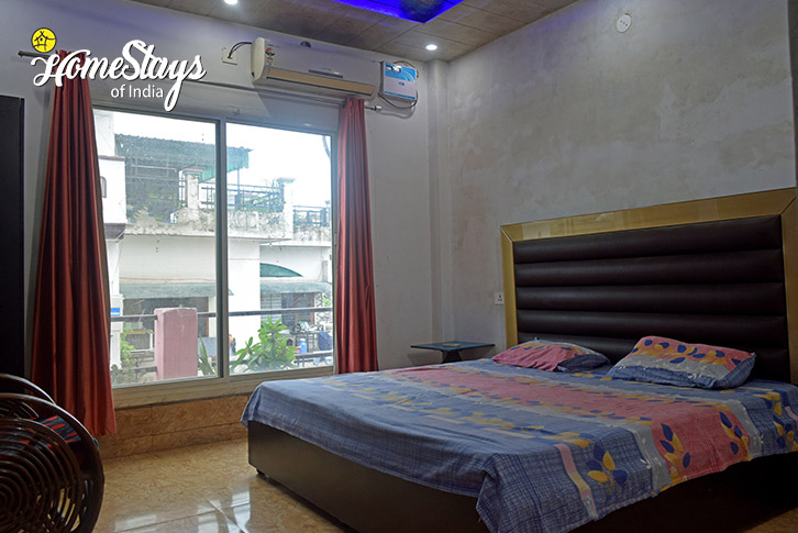 Room-1-The Blue Heaven Homestay - Pathankot