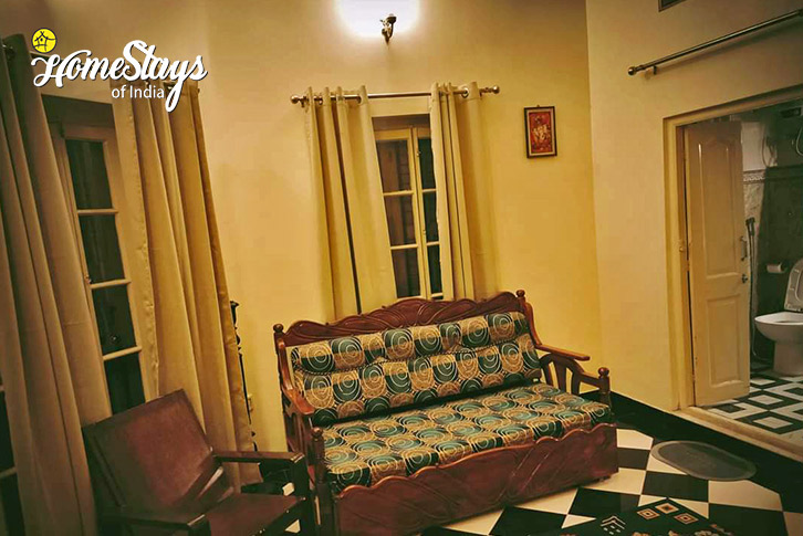Living-Room-1-Tilottama Heritage Homestay-Kolkata
