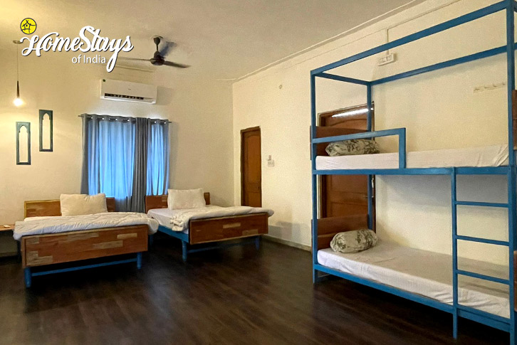 Bedroom-2.2-The Big Chill Homestay-Udaipur