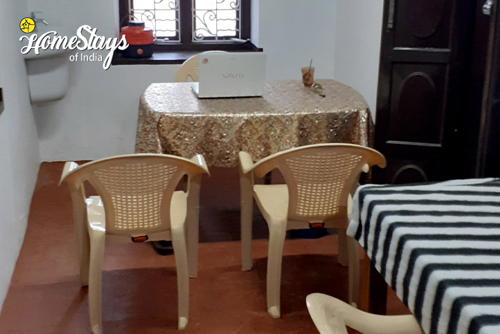 Sitting-EarthSong Heritage Homestay-Athichanvilai, Kanyakumari