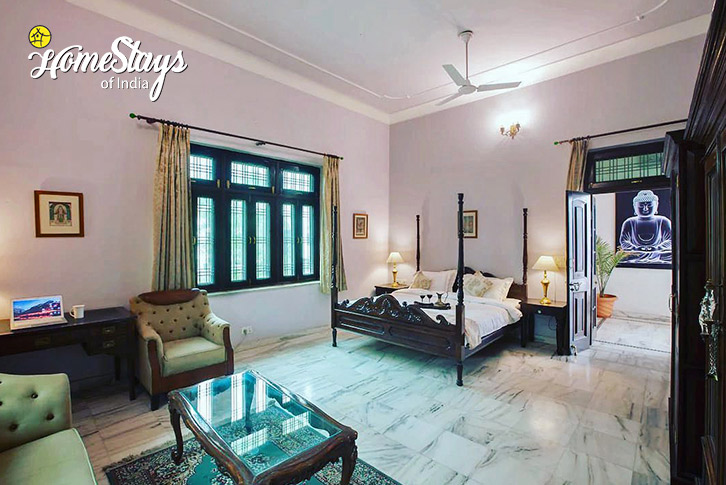Bedroom-3.1-Serene Green Homestay- Jaipur