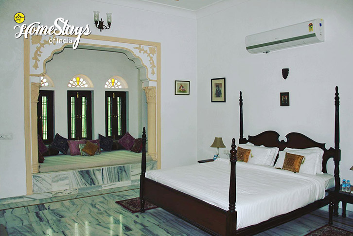 Bedroom-3.2-Serene Green Homestay- Jaipur