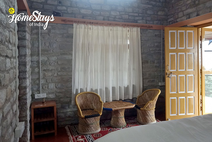 Sitting-area-Cloud Walk Homestay-Ghatti