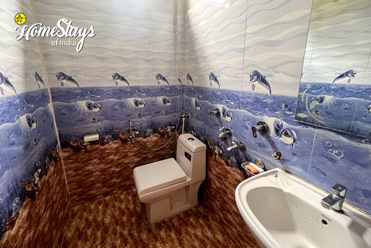 Bathroom-Dream Weaver Homestay-Sittong