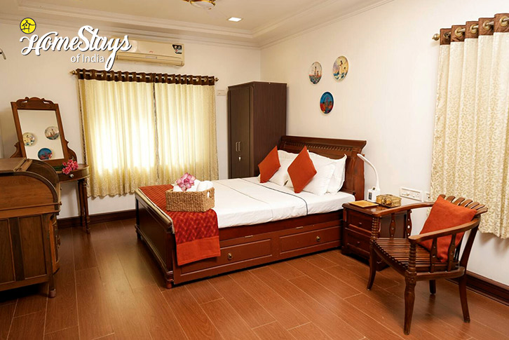 Bedroom-2-Ashtamudi Lakeside Villa - Kollam-Homestays-of-India