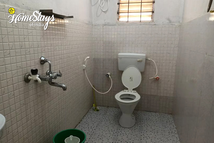 Bathroom-Calm Escape Homestay, Bettageri-Coorg