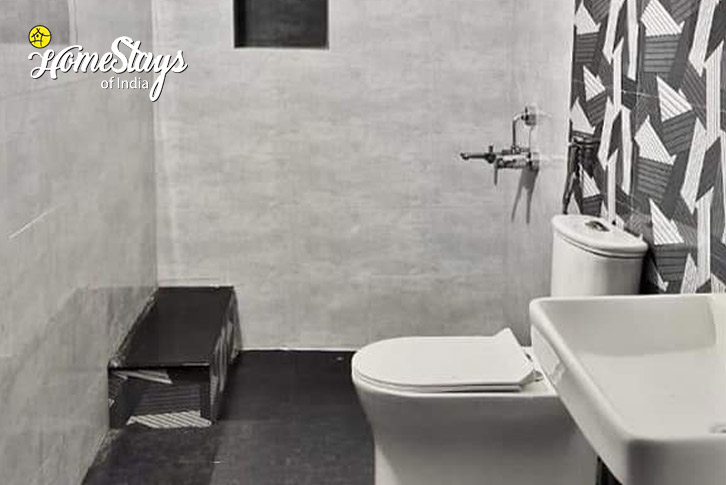 Bathroom-Healing Touch Homestay-Coorg