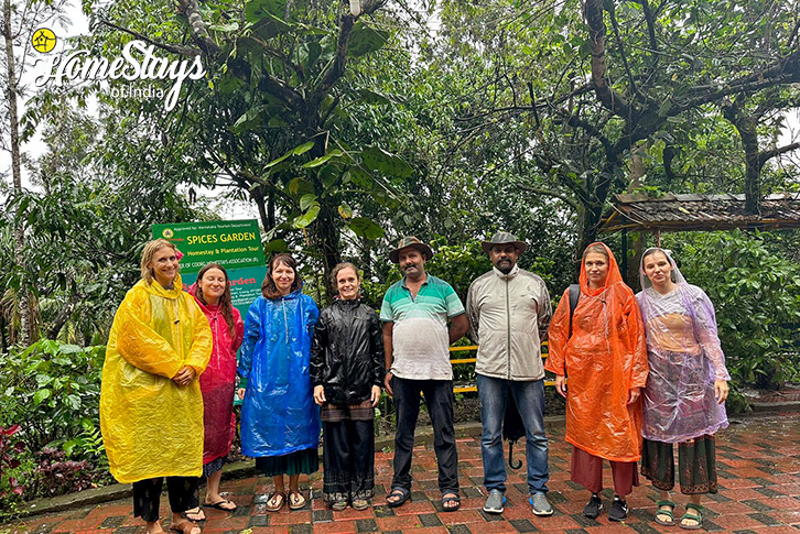 Rainy-day-Calm Escape Homestay, Bettageri-Coorg