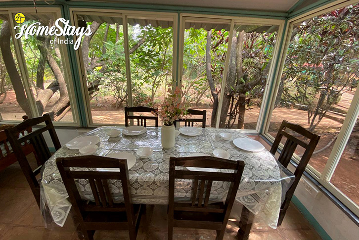 Dinning-Tableland Farmstay-Panchgani