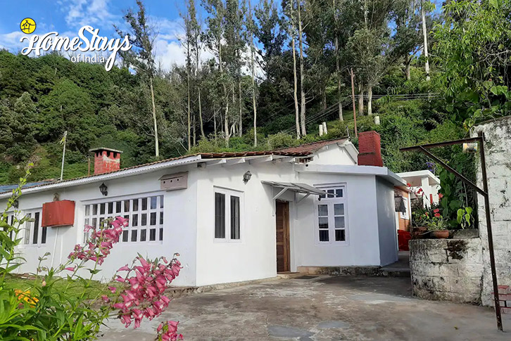 Exterior-Retro Vibes Homestay-Ooty