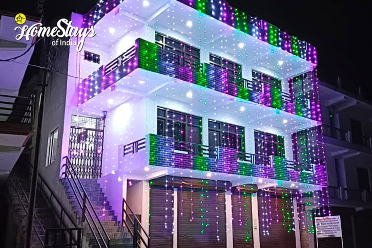Night View-First Light Homestay - Munsiyari