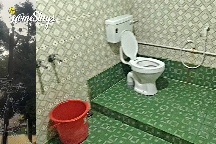 Bathroom-Leisure Cottage-Ooty