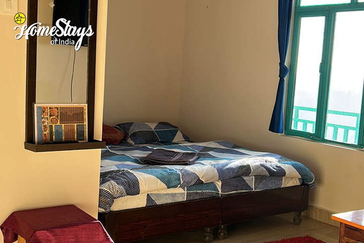 Classic-Room-3-Mountains & Beyond Homestay -Kanatal