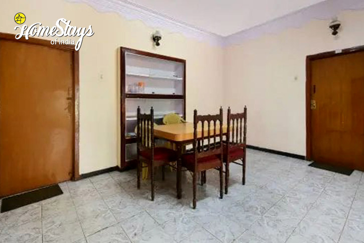 Dinning-Leisure Cottage-Ooty