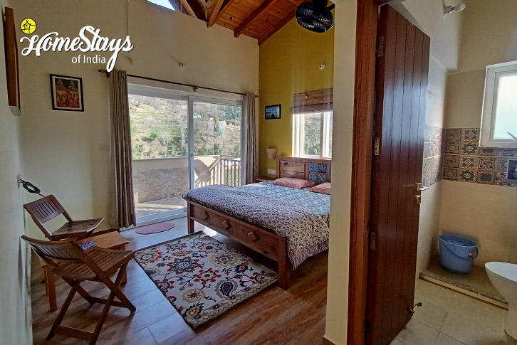 Classic-Room-Nature's Bounty Homestay-Mukteshwar