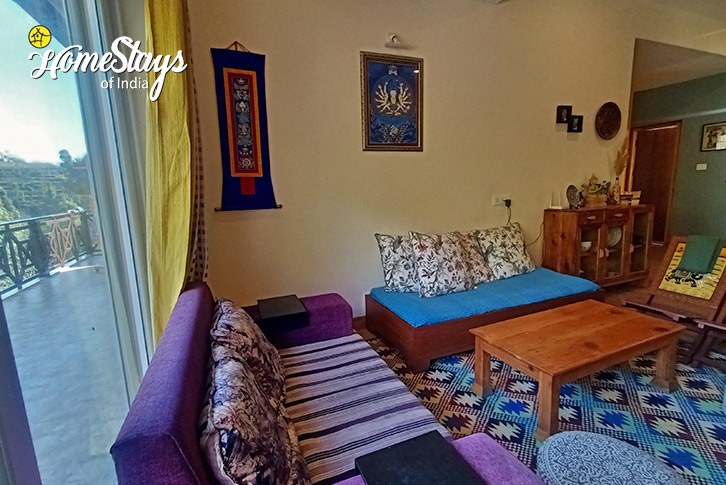 Living-area-Nature's Bounty Homestay-Mukteshwar