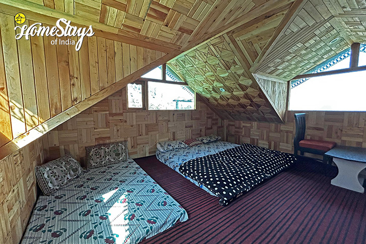 Family-Attic-2.1-Beat The Heat Homestay-Cheog, Fagu