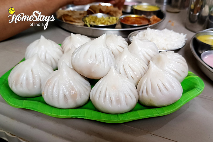Momos-Chillax Homestay, Diveagar-Raigad