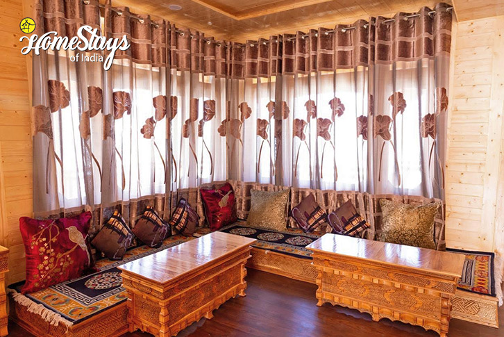 Dining-Skampari Homestay-Leh
