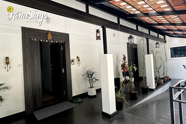 Varanda-Chalakudy Riverside Homestay, Attupuram-Kochi