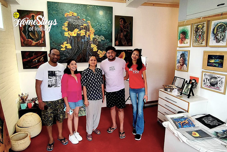 Art-Gallery-Cozy Cove Homestay-Bhimtal