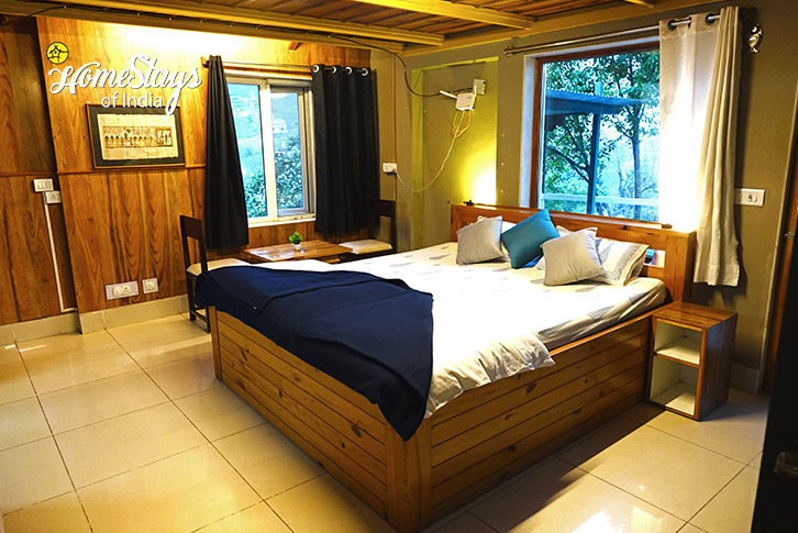 Premium-Room-1-Cozy Cove Homestay-Bhimtal