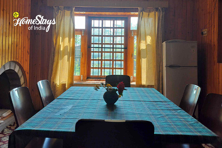 Dining area-The Emerald Cottage-Baramulla