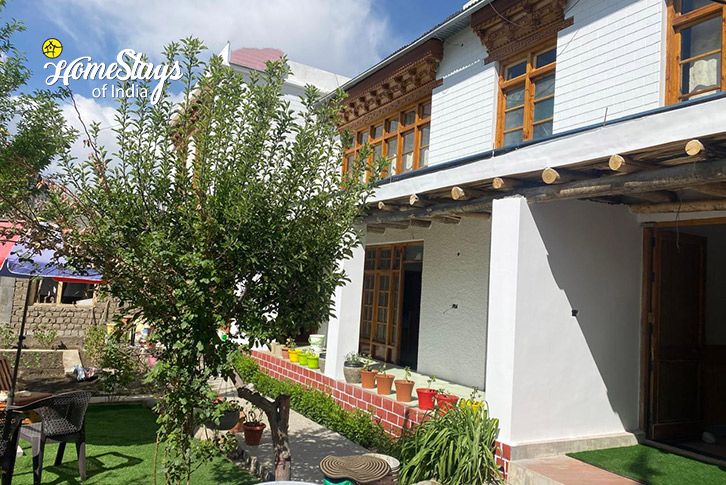 Entrance-Living Area-Oasis of Ladakh Homestay-Leh