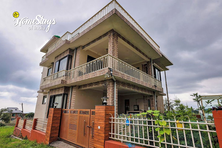 Exterior-Pine Crest Villa-Dharamshala