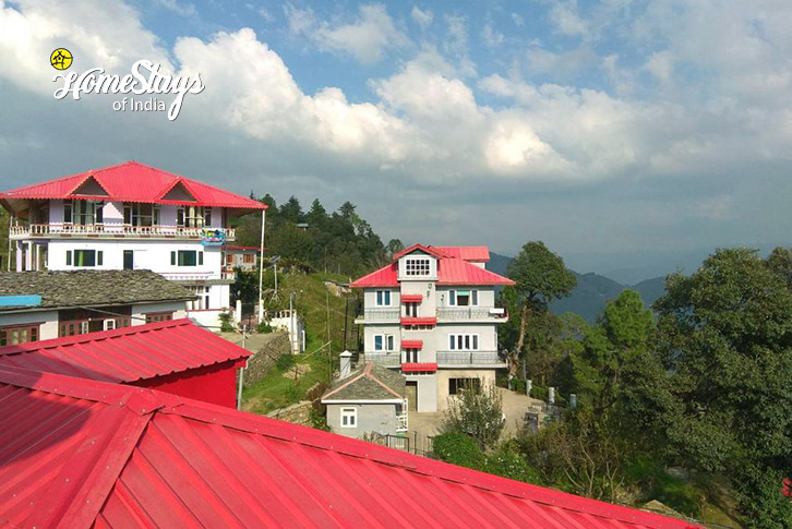 Exterior-View-The Tranquil Nest Homestay-Chail